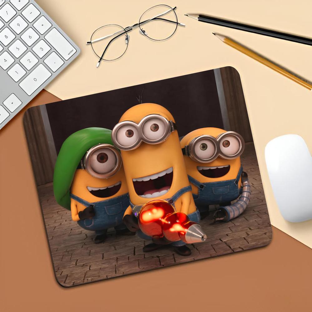 M-Minion Mouse Pad Gaming Lapt - Desk Setup Anime ulasan dan harga