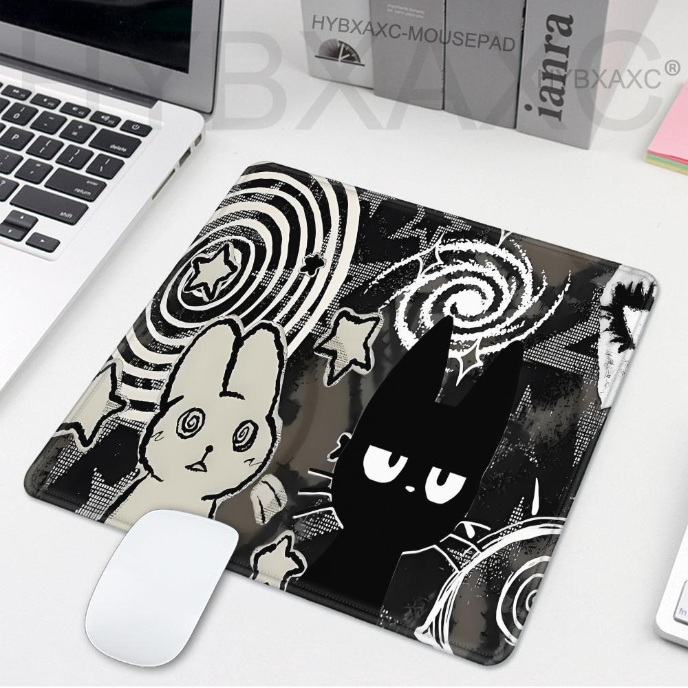 45x40 Dark Punk Anime Mousepad - Desk Setup Tech ulasan dan harga