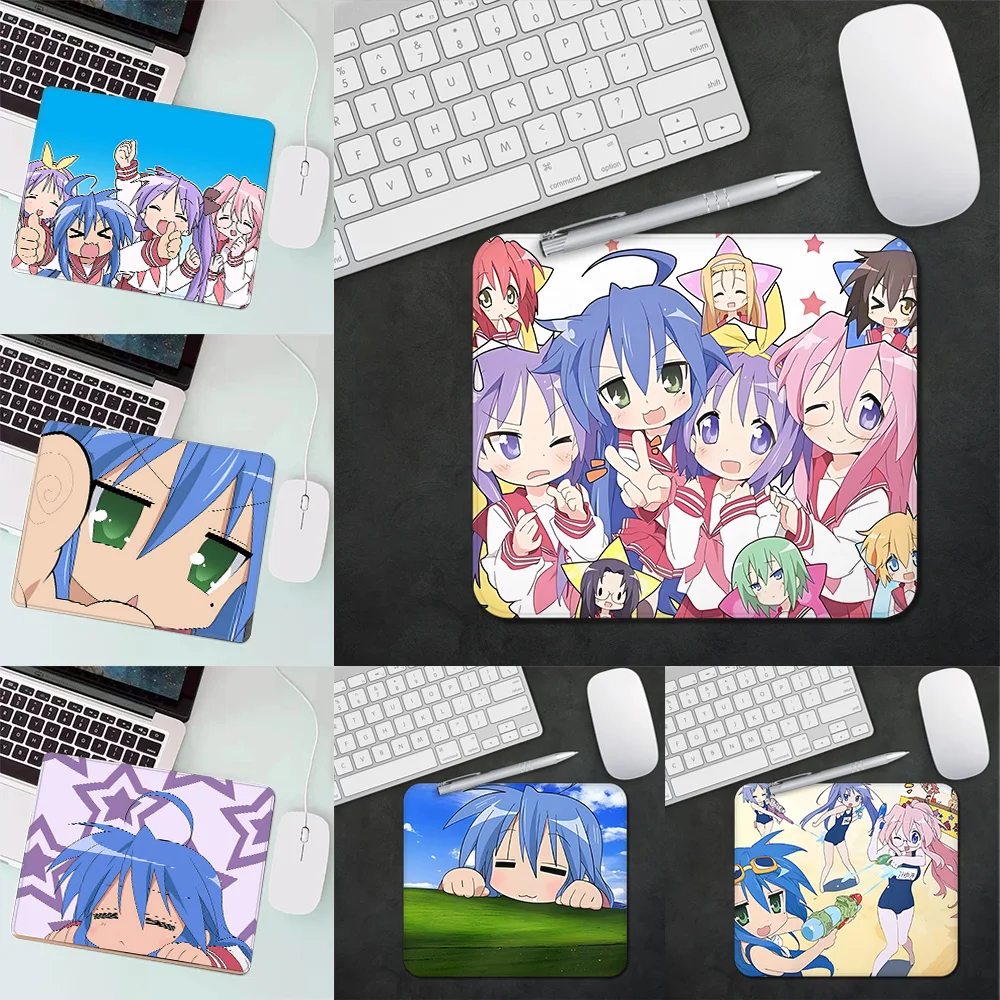 Lucky Star Konata Izumi Gaming - Desk Setup Anime ulasan dan harga