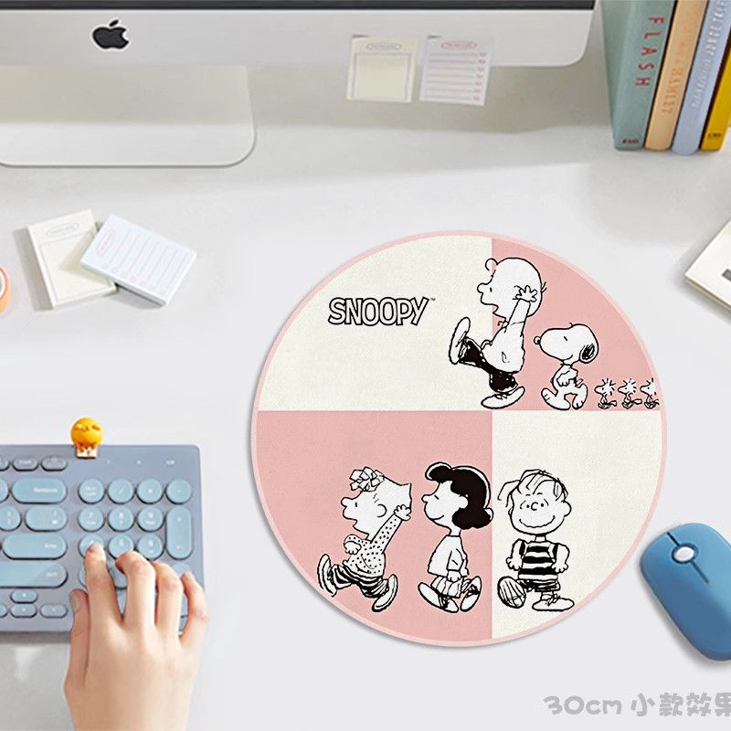 Snoopy anime peripheral cute a - Desk Setup Girly ulasan dan harga